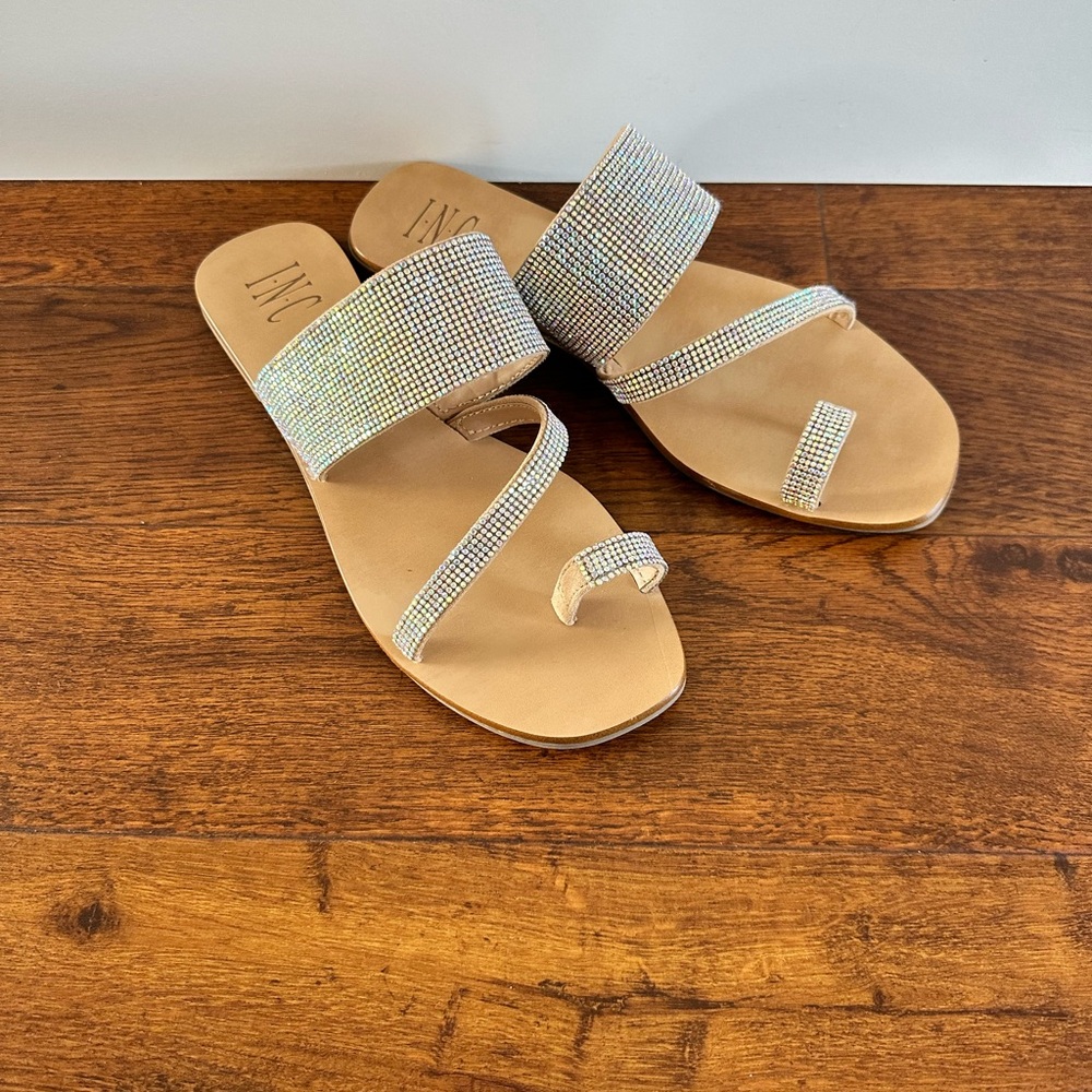 Sandals, iridescent sparkly. 9.5 W